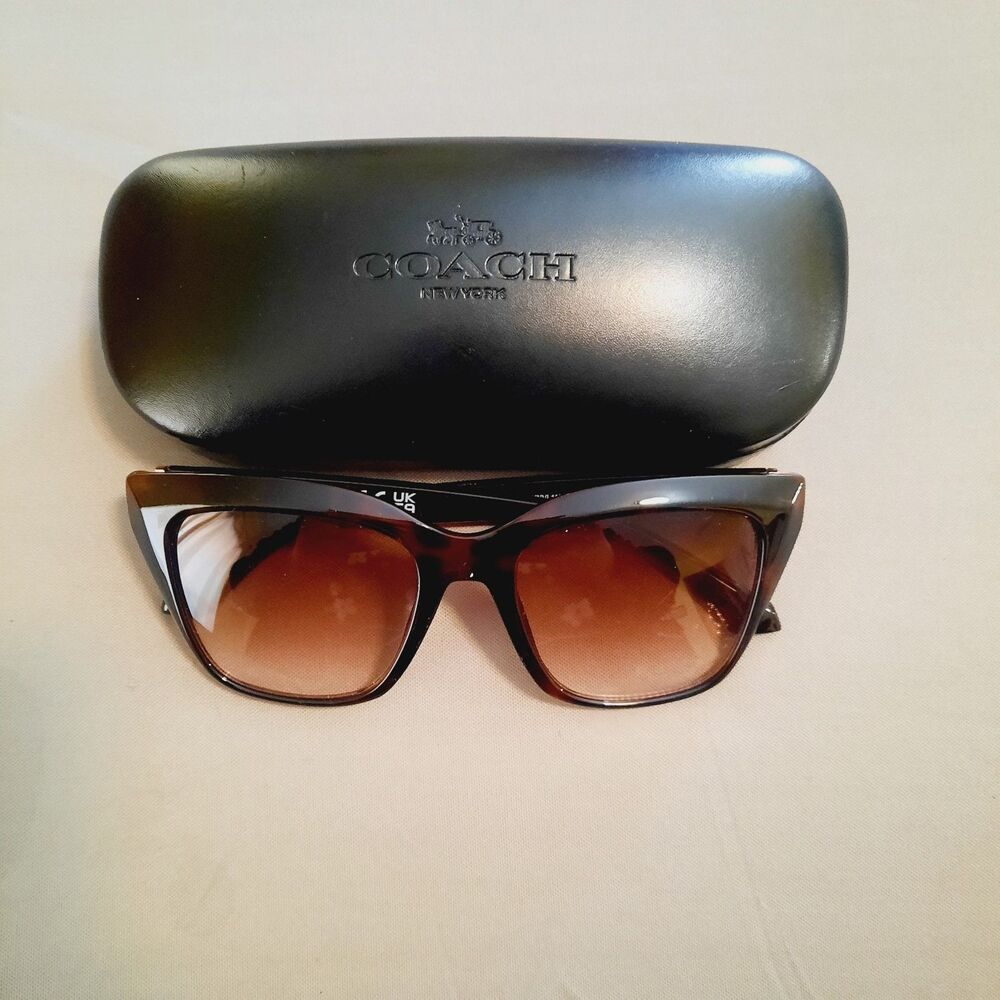 Vince Camuto Square Sunglasses Tortoiseshell Frame/Coach Sunglasses Case Black